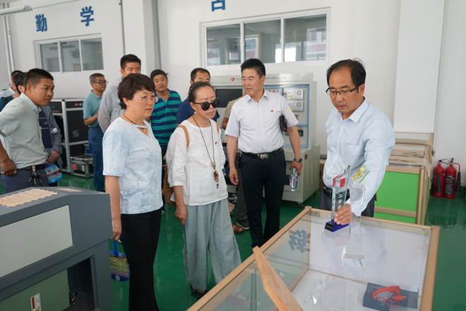http://old.jqgmzz.cn/UploadFiles/xydt/2019/7/201907041717218009.JPG