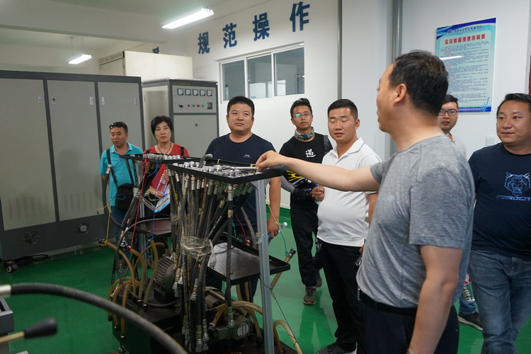 http://old.jqgmzz.cn/UploadFiles/xydt/2019/7/201907011735480660.JPG