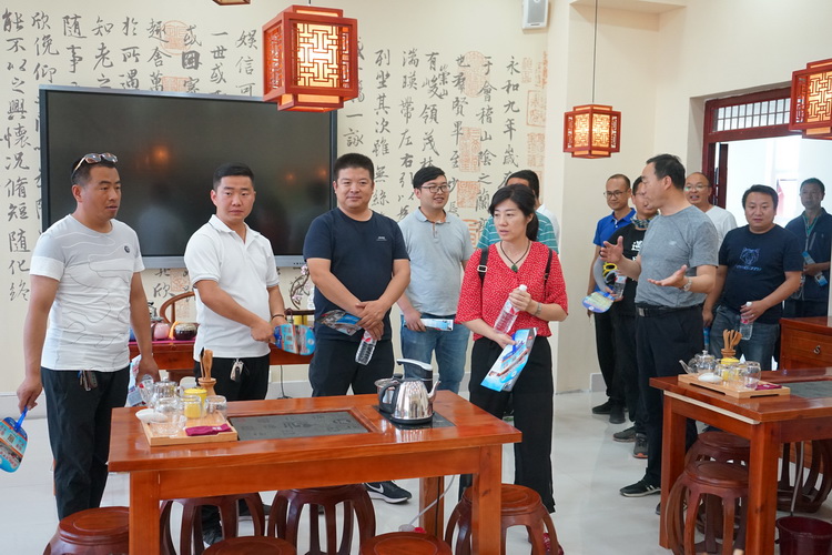 http://old.jqgmzz.cn/UploadFiles/xydt/2019/7/201907011735508537.JPG