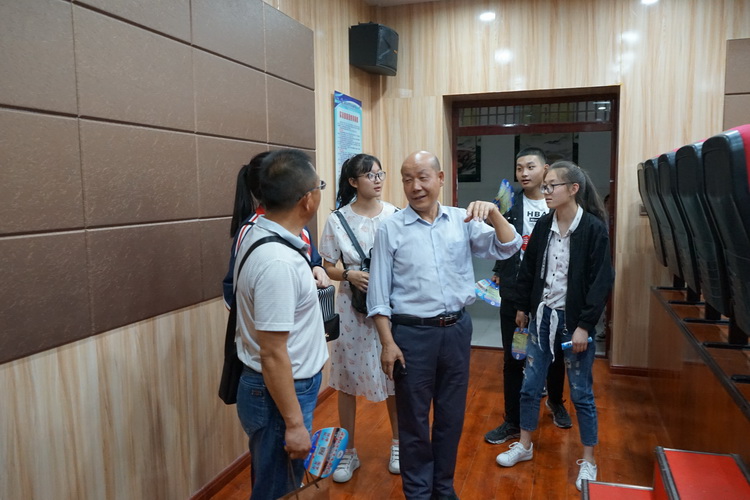 http://old.jqgmzz.cn/UploadFiles/xydt/2019/7/201907011119527169.JPG
