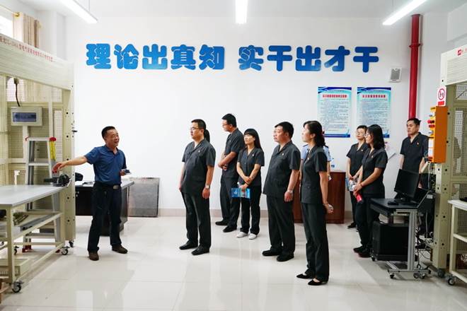 http://old.jqgmzz.cn/UploadFiles/xydt/2019/6/201906301035467744.JPG
