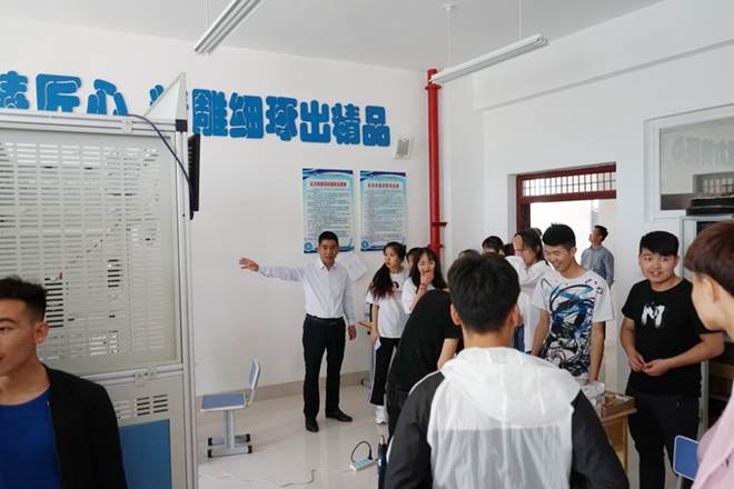http://old.jqgmzz.cn/UploadFiles/xydt/2019/6/201906041308461084.jpg